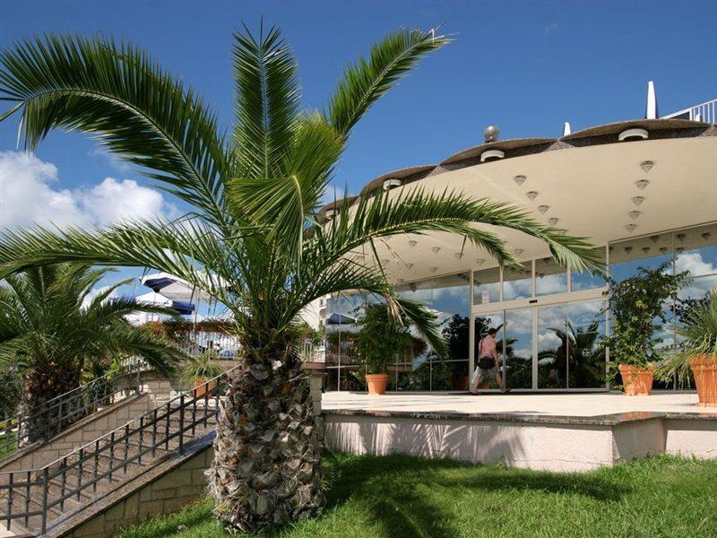 Hotel Istra Plava Laguna Poreč Buitenkant foto